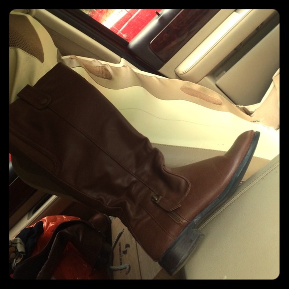 Leather boots