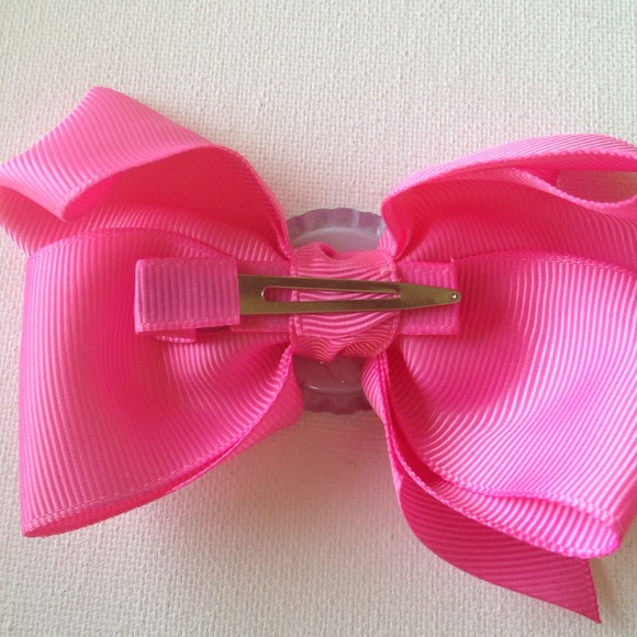 Hairbow - Picture 2 of 2