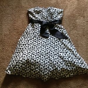 Black and white Moulinette Soeurs dress