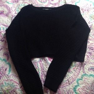 M Forever21 Cropped Sweater.