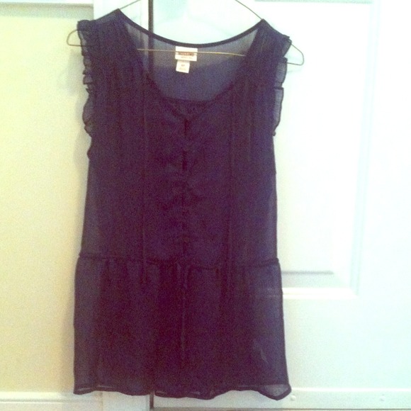 Mossimo shirt
