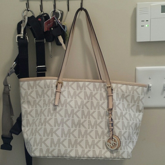 Michael Kors Small Jet Set