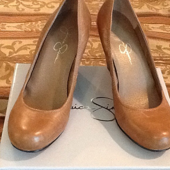 Wedge heels