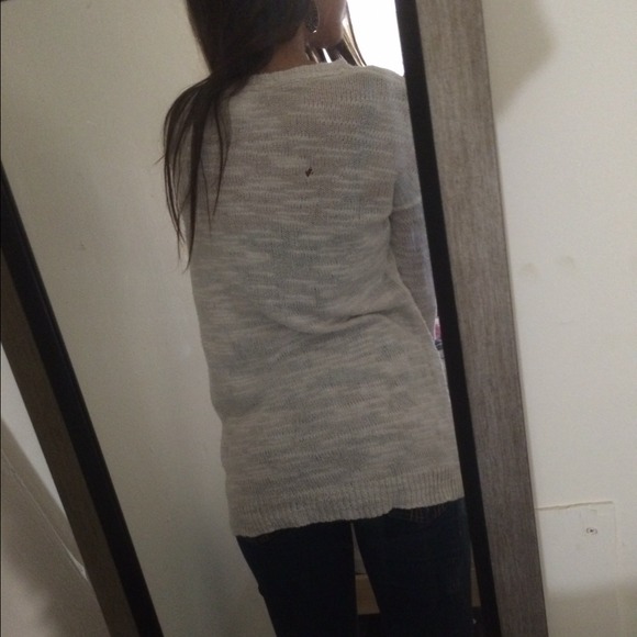 Sweater - Picture 3 of 3