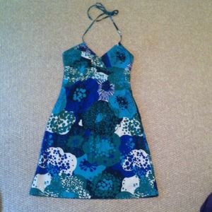 Cute fitted halter dress