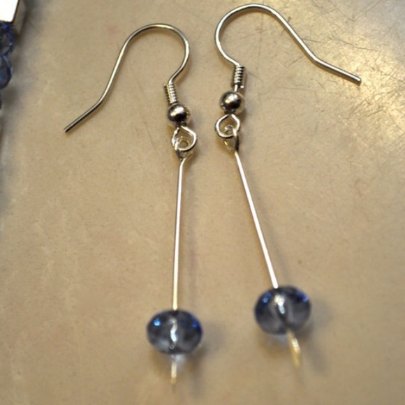 🔻SOLD🔻Light Blue Swarovski  Beaded Set - Picture 3 of 3