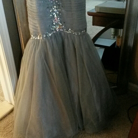 Party Dress - Picture 2 of 3