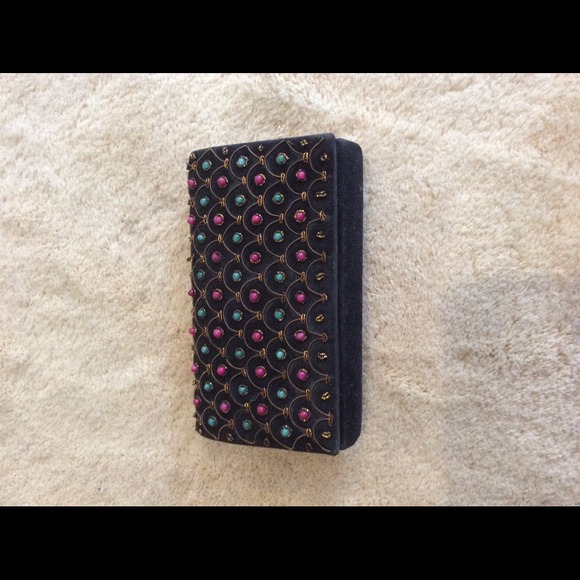 Hand beaded clutch - Picture 1 of 3