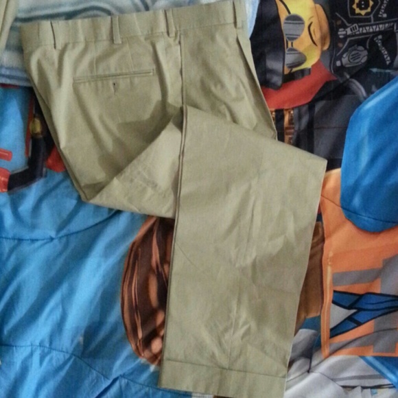 Suit - Picture 4 of 4