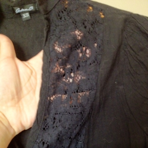 💥Arden B black lace boho top💥 - Picture 2 of 4