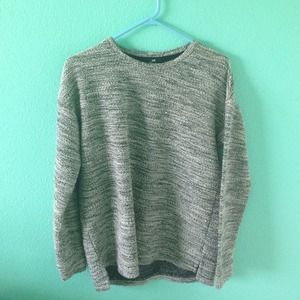 SOLD ON VINTED peppered sweater