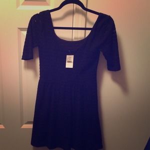 NEVER WORN BLACK PRINTED DRESS
