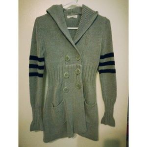 Long Hooded Heavy Gray Sweater