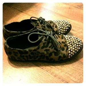 Studded Cheetah Print Oxfords