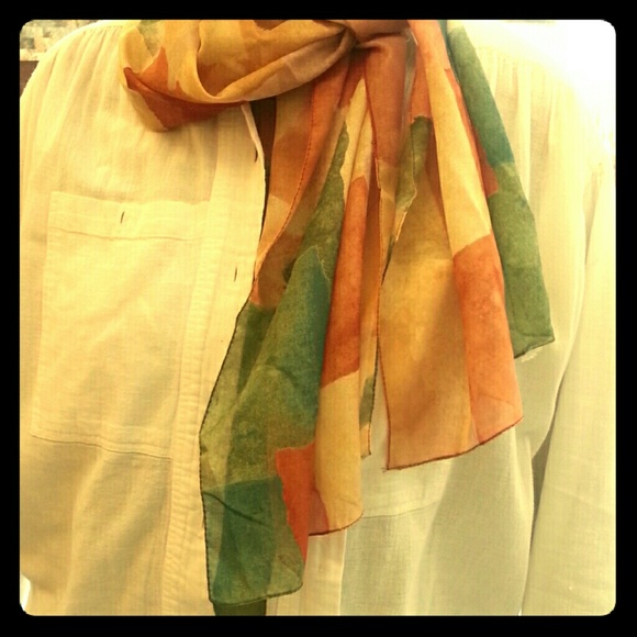 Oblong scarf