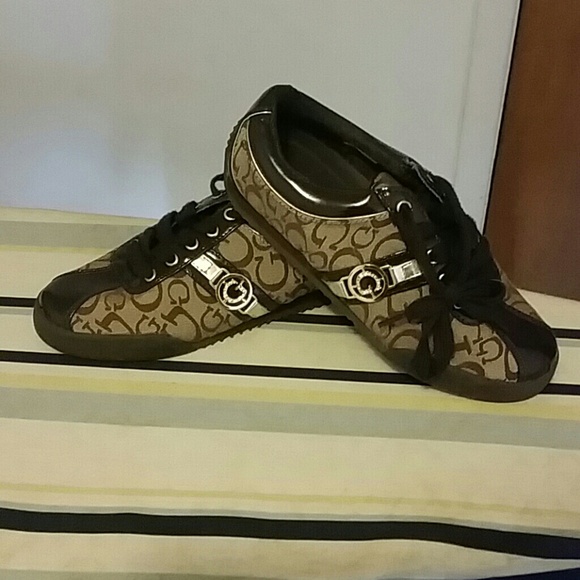 Guess Brown shoes