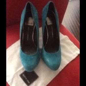 Dolce Vita Turquoise Pumps