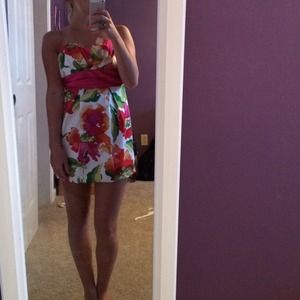 Going somewhere fancy soon? Only worn once!