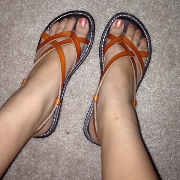 Shoes - Picture 3 of 3