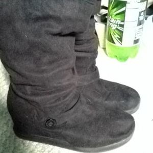 Black Roxy Boots