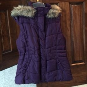 New York & Co. Medium purple vest