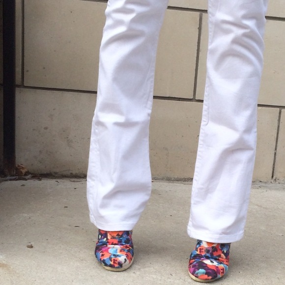 Citizens White Jeans - Picture 3 of 3