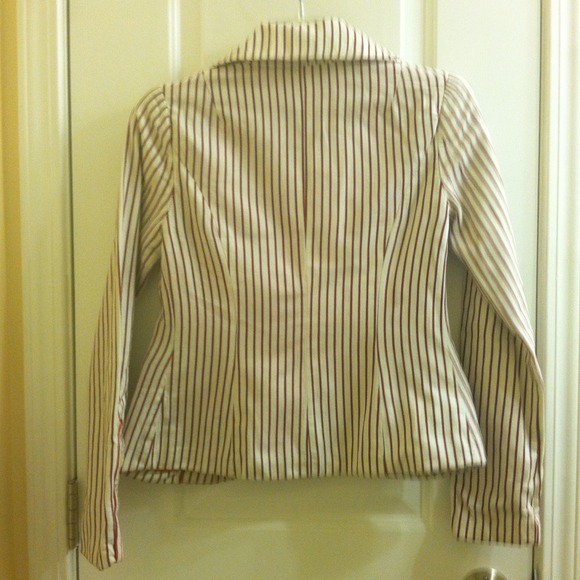 ****NOT AVAILABLE**** - Picture 4 of 4