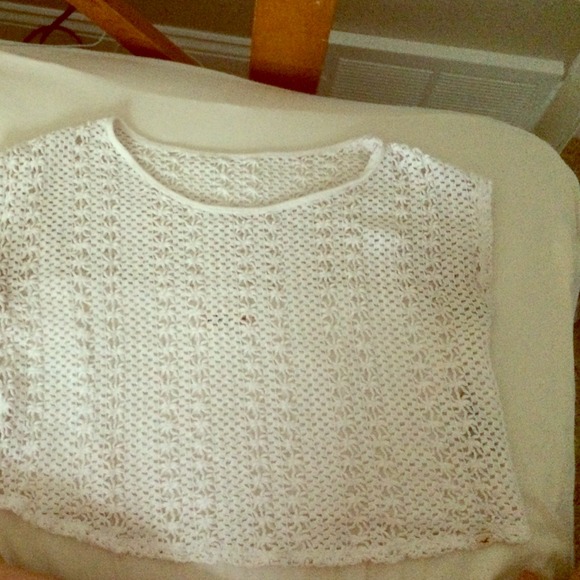 adorable lace crop top