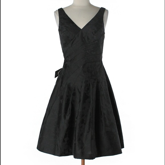 NWT White House Black Market - 0 - Black Floral