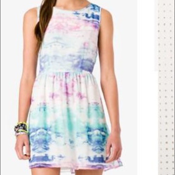 Cloudy printed summer dress