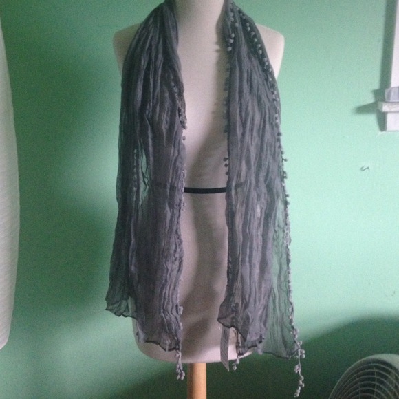 Gray scarf.