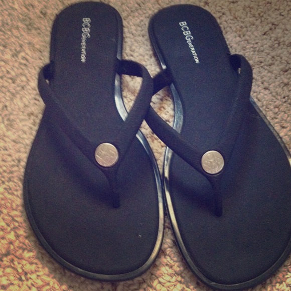 Women's bcbg sandals