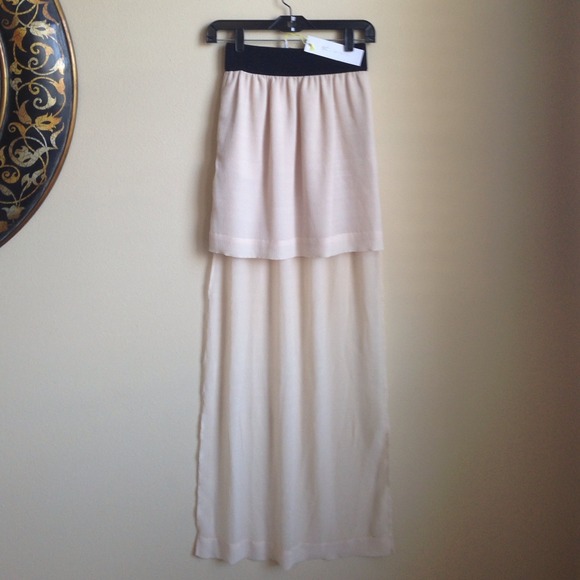 BCBG Runway Skirt