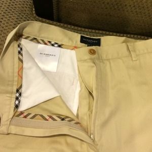 Burberry Golf Size 2 capri pants