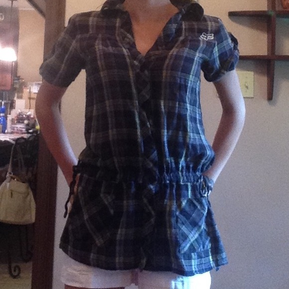 Fox. Long, short sleeve, button down t-shirt