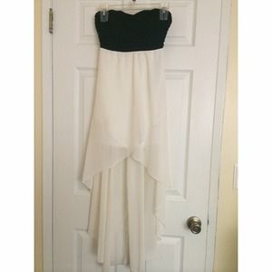 Black and white Windsor dress