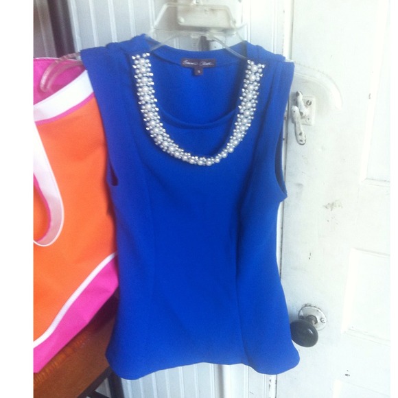 Royal blue peplum like shirt 💕