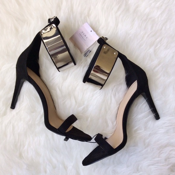 Zara | black Ankle Strap Heel