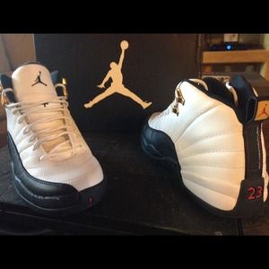 Air Jordan retro taxi 12