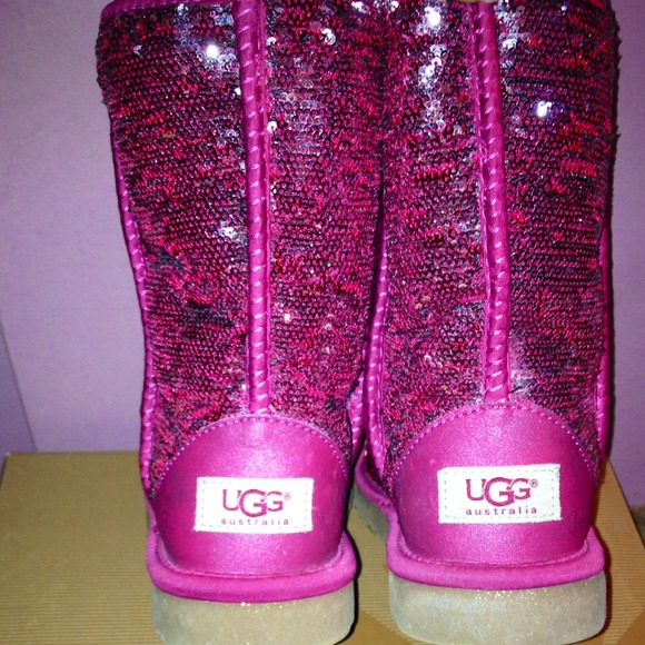 real red sparkle uggs real red sparkle uggs