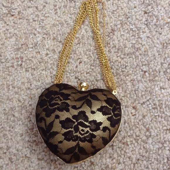 Betsey johnson heart lace clutch