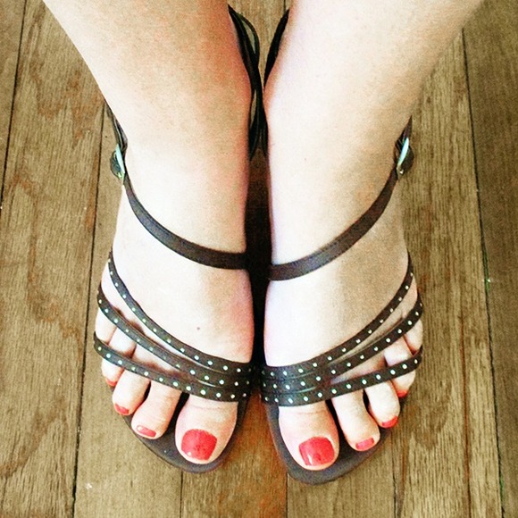 Unlisted Shoes - Strappy Brown Heels Unlisted Shoes - Strappy Brown Heels