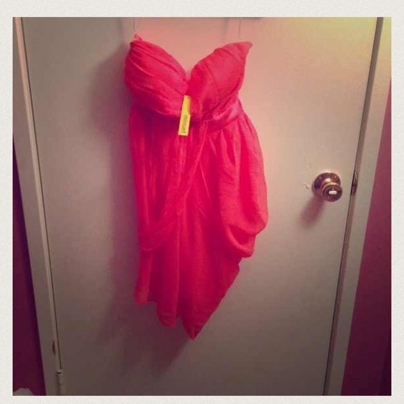 Minuet coral dress