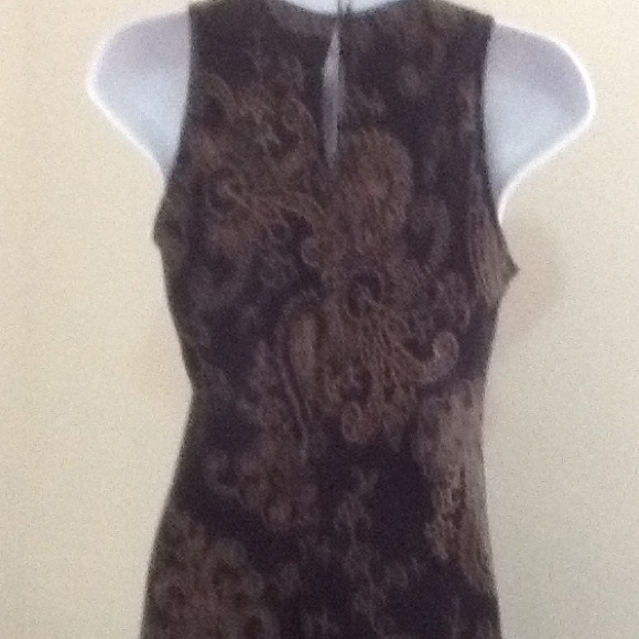 Dress - Picture 3 of 3