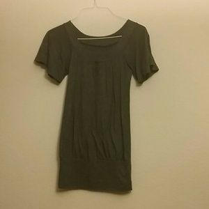 Gray cotton shirt with keyhole front