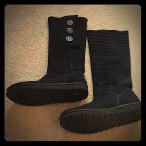 Black Knit Ugg Boots