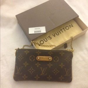 🎉sold🎉Louis Vuitton Milla clutch