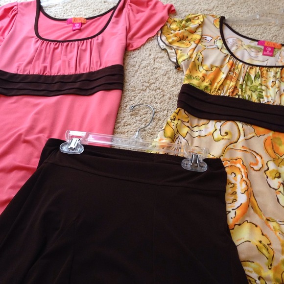 Blouse & Skirt outfit, brown color scheme