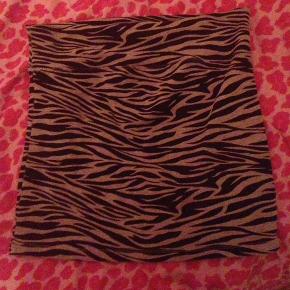 Zebra pencil skirt