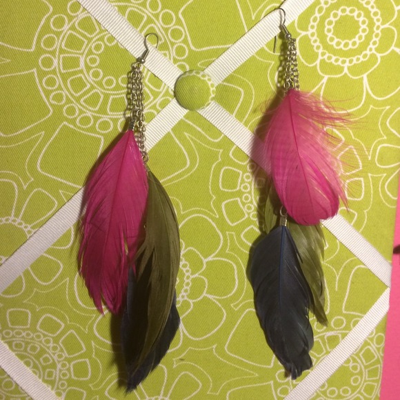 Feather earings